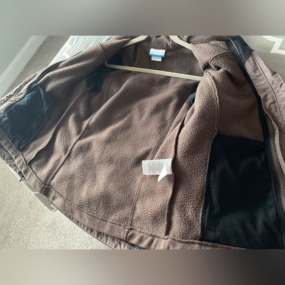 Double Shelled Interchangeable Brown Columbia Jacket - Picture 10 of 12